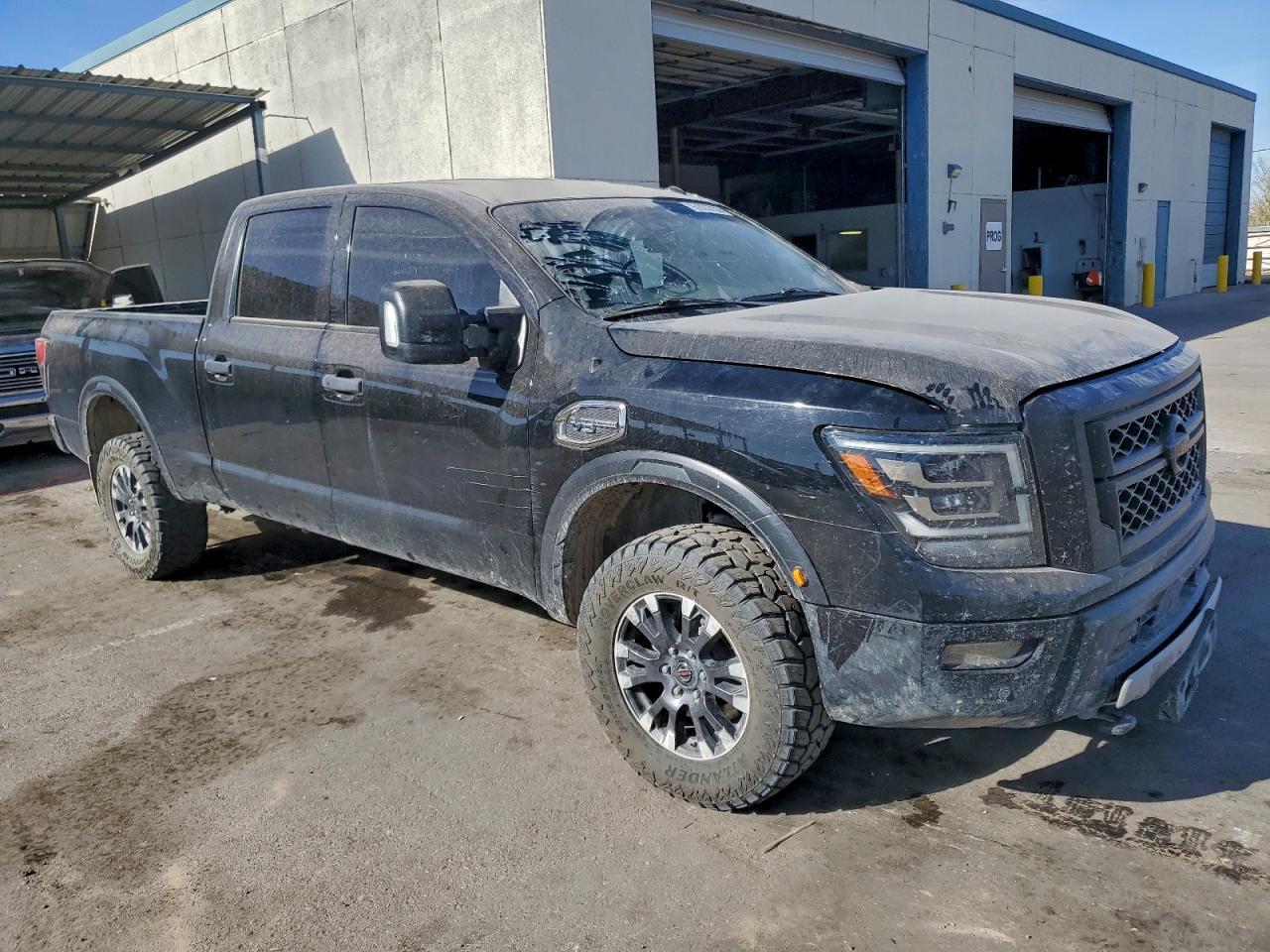 2021 NISS Titan VIN 1N6AA1FB1MN504174 photo 4