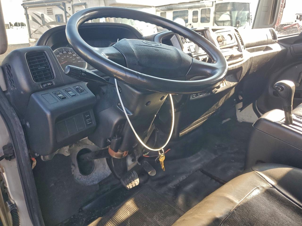 2012 HINO All models VIN 5PVNJ8JM3C4S50316 photo 8