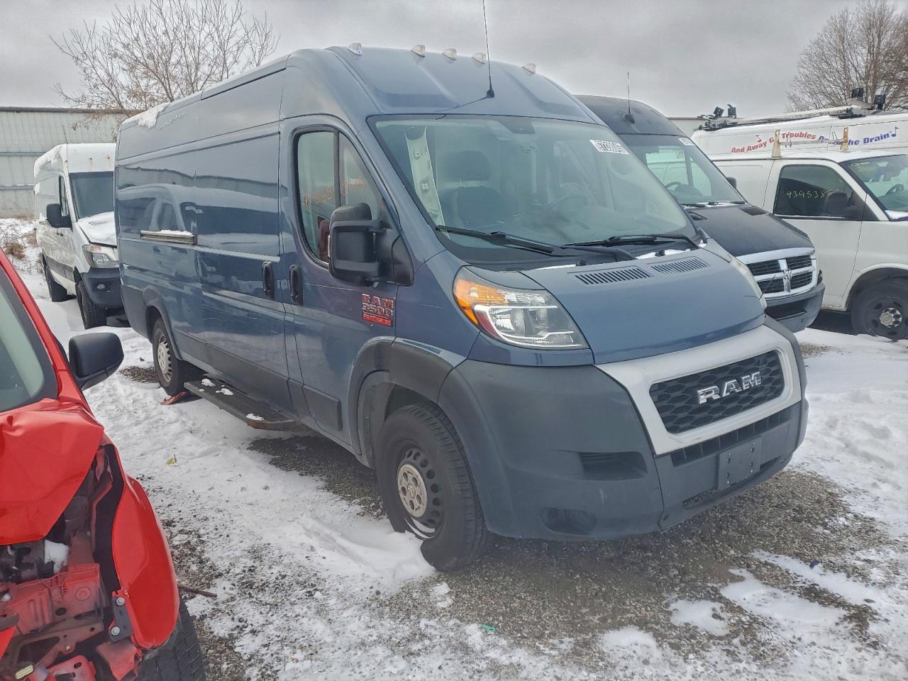 2020 Ram Promaster VIN 3C6URVJG6LE147703 photo 4