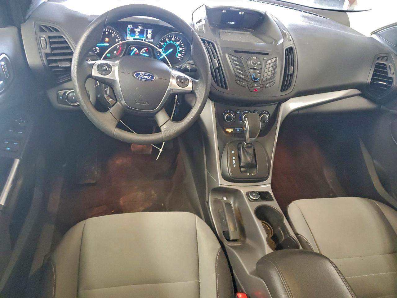 2016 Ford Escape VIN 1FMCU0GX3GUB12617 photo 8