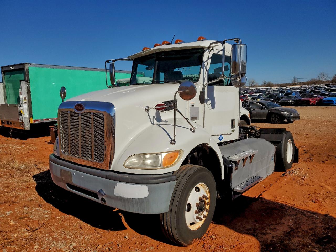 2017 PETERBILT All models VIN 1NP3A28X7HD421508 photo 2