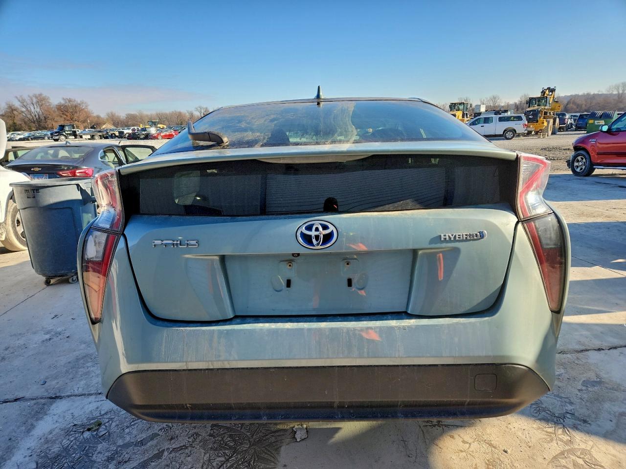 2016 Toyota Prius VIN JTDKBRFU6G3010588 photo 6
