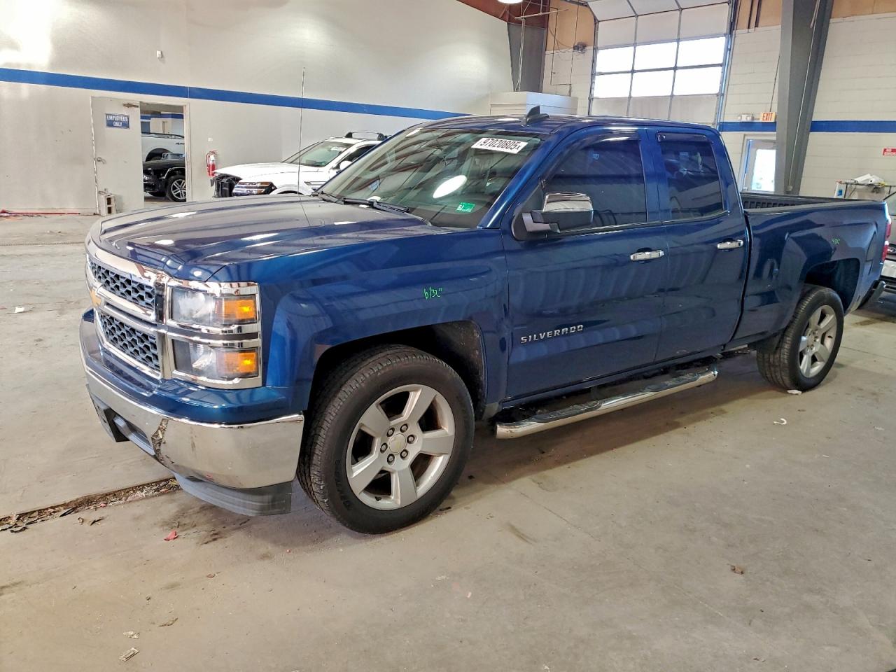 2015 Chevrolet All models VIN 1GCRCPEC8FZ349812 photo 1