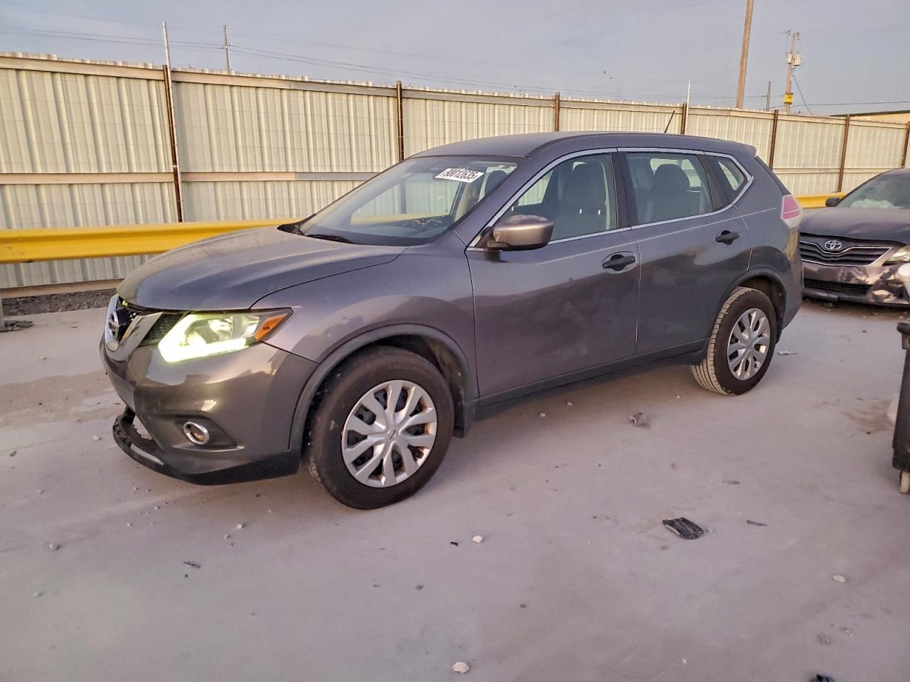 2016 Niss Rogue VIN KNMAT2MT6GP592923 photo 1