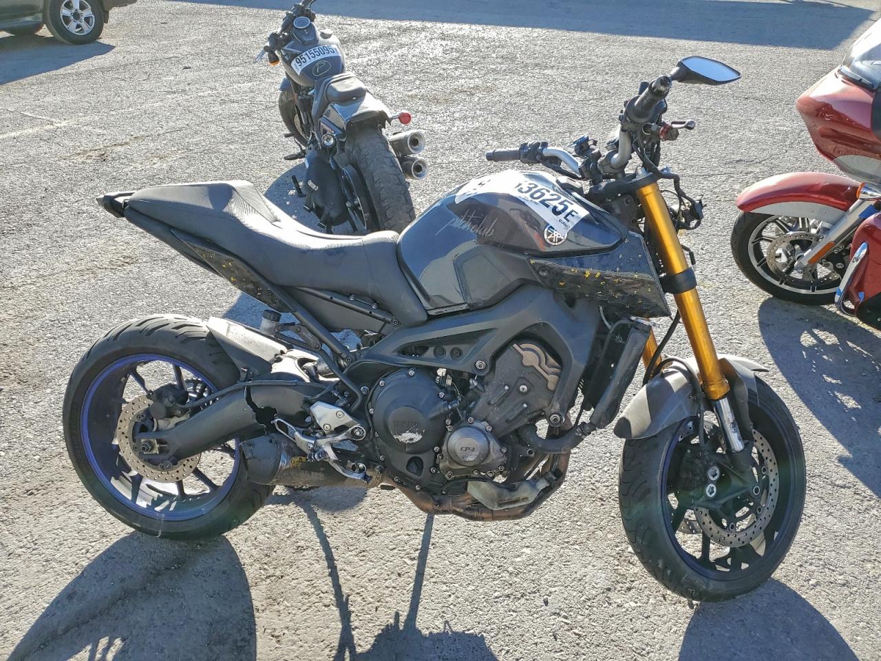 2014 YAMA Fz-07/09 VIN JYARN33E1EA000538 photo 1