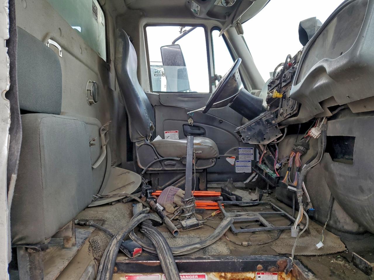 2008 International All models VIN 1HTWCAZR78J675068 photo 5
