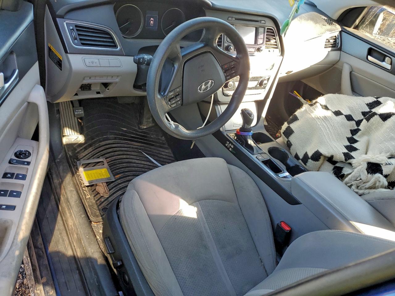 2015 HYUNDAI Sonata VIN 5NPE34AFXFH031887 photo 8