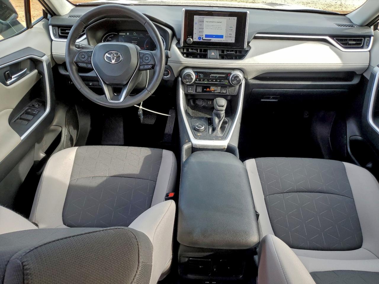 2025 Toyota Rav4 VIN 2T3RWRFV4SW267783 photo 8