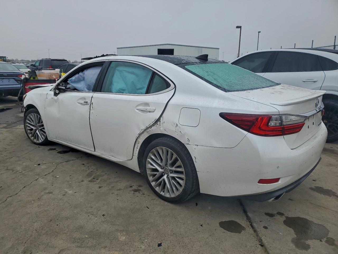 2017 Lexus ES350 VIN 58ABK1GG6HU066511 photo 2