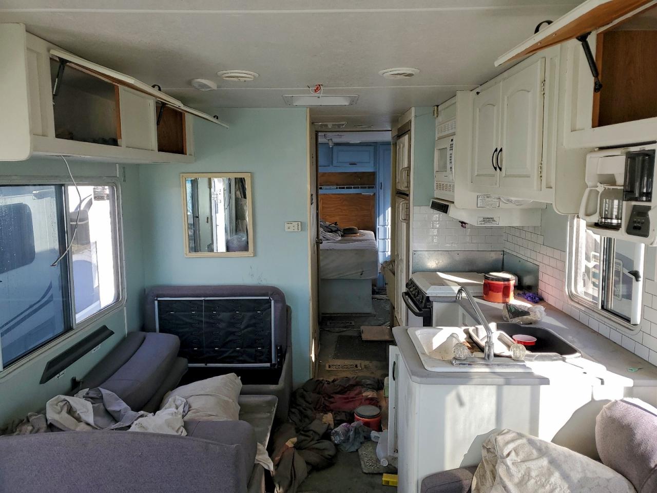 2002 WORKHORSE Motorhome VIN 584LP57G923339078 photo 6