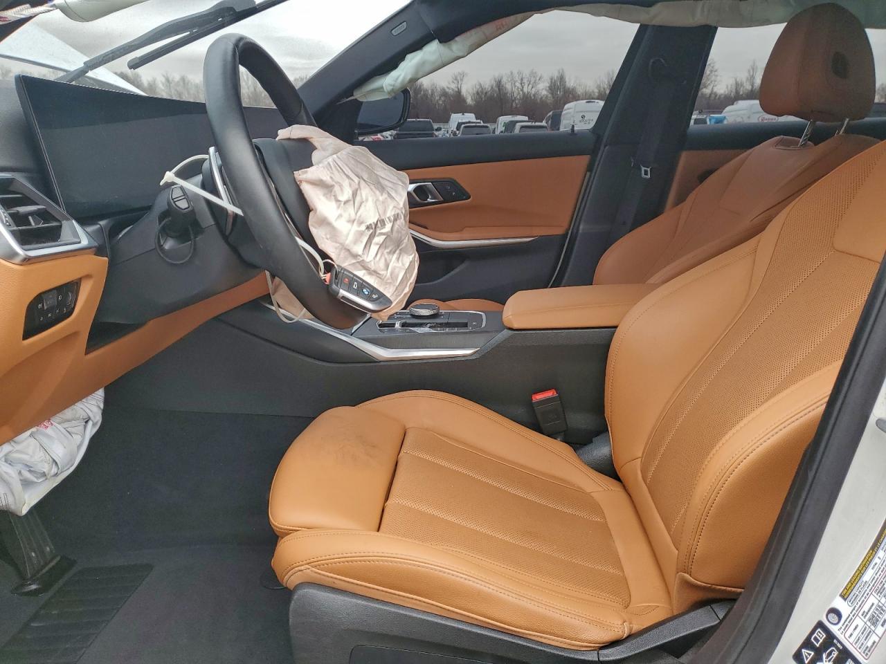 2024 BMW 3 series VIN 3MW89FF06R8E47869 photo 7