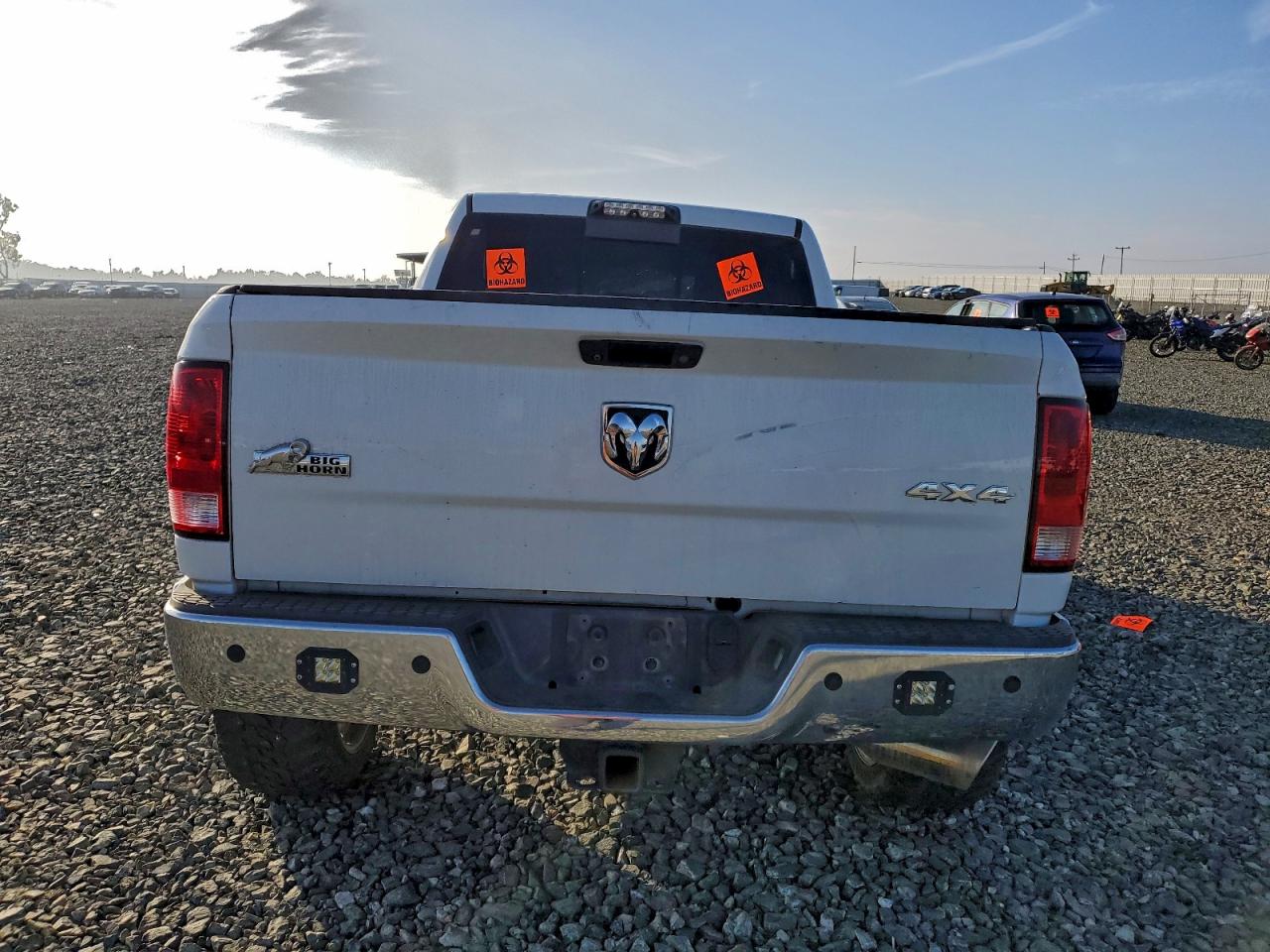 2014 Ram All models VIN 3C6UR5DLXEG160602 photo 6