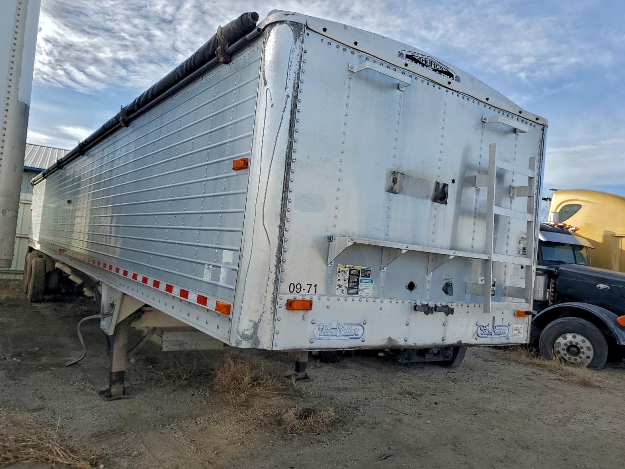 1998 WILSON All models VIN 1W1MAF1AXWA228038 photo 1