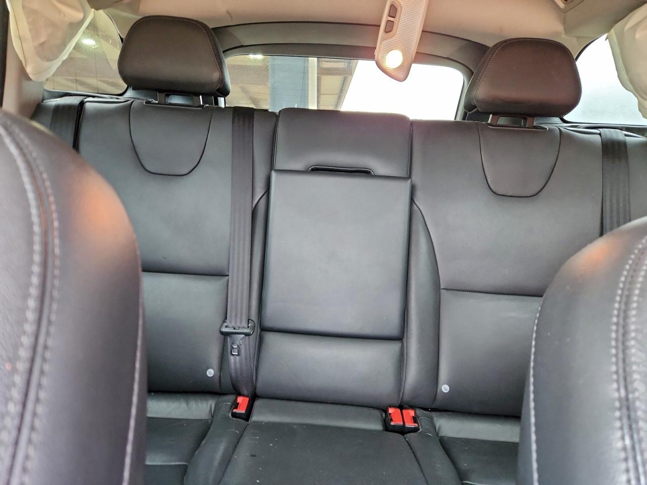 2016 Volvo Xc60 VIN YV449MRK3G2892405 photo 10