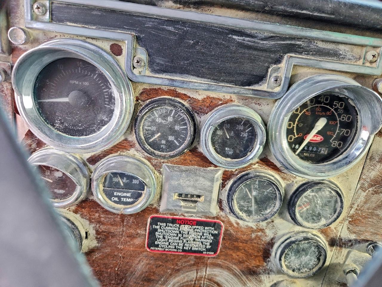 1999 PETERBILT All models VIN 1NPAL90X4XD488569 photo 8