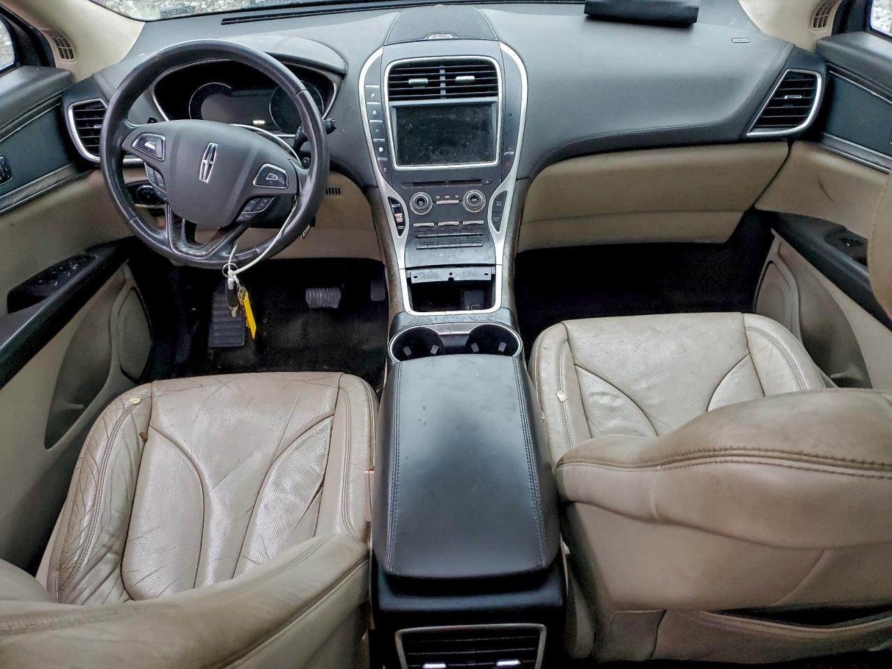 2017 Lincoln Mkx VIN 2LMPJ8LR7HBL18731 photo 8