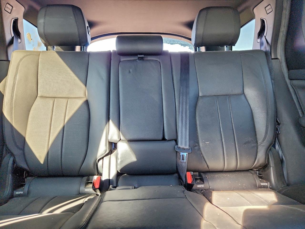 2018 Discovery VIN SALCR2RX3JH766492 photo 10