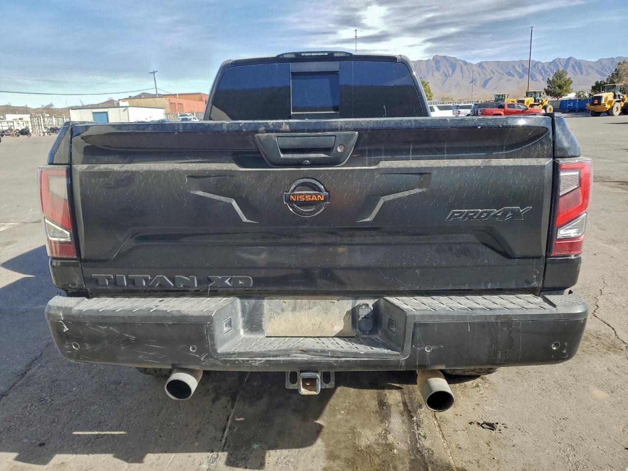 2021 NISS Titan VIN 1N6AA1FB1MN504174 photo 6