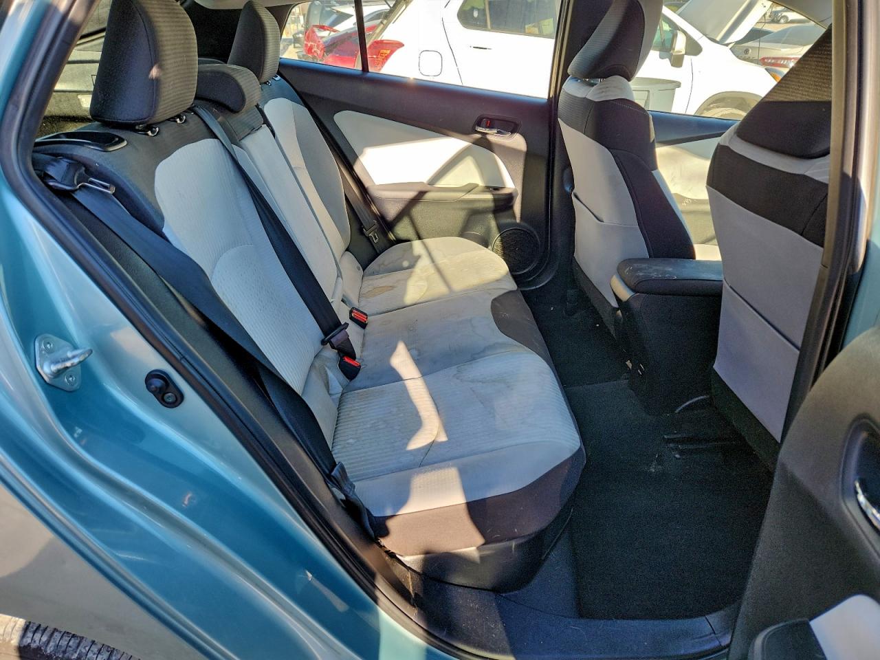 2016 Toyota Prius VIN JTDKBRFU6G3010588 photo 10