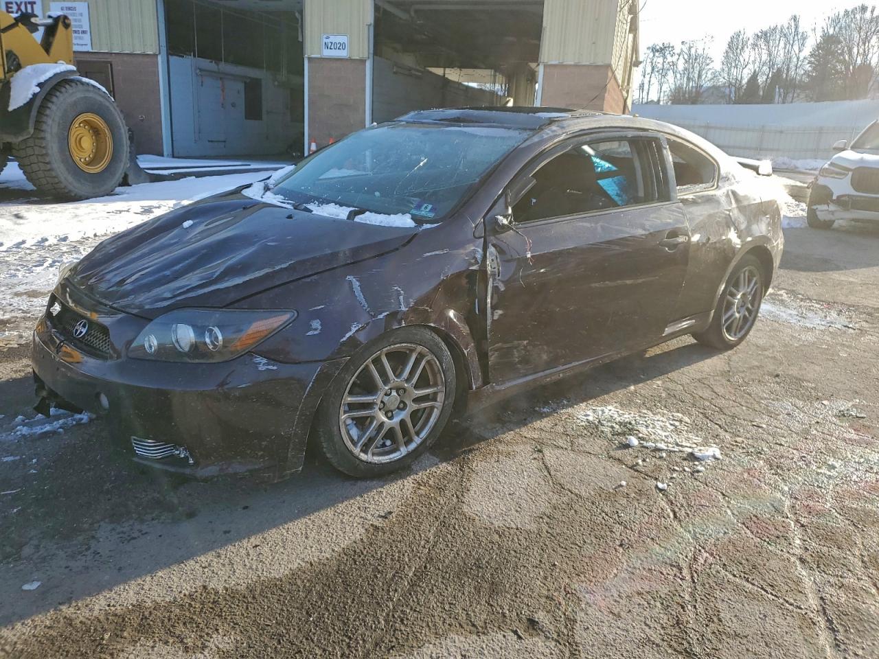 2008 Toyota Scion VIN JTKDE167X80269527 photo 1