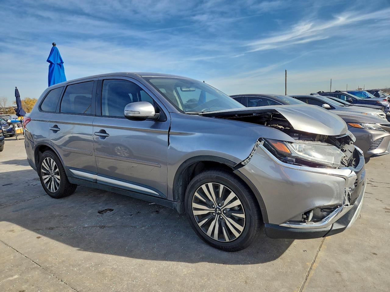 2019 Mitsubishi Outlander VIN JA4AD3A3XKZ010224 photo 4