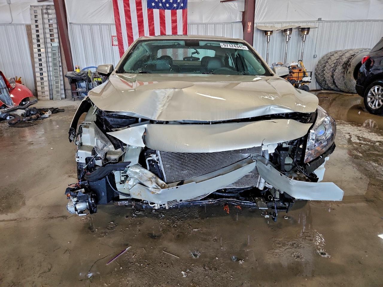 2016 Chevrolet Malibu VIN 1G11C5SA2GF144194 photo 5