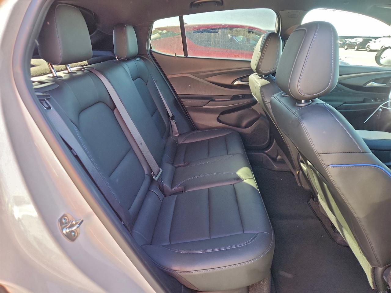 2024 Buick Envista sp VIN KL47LBE20RB217670 photo 10