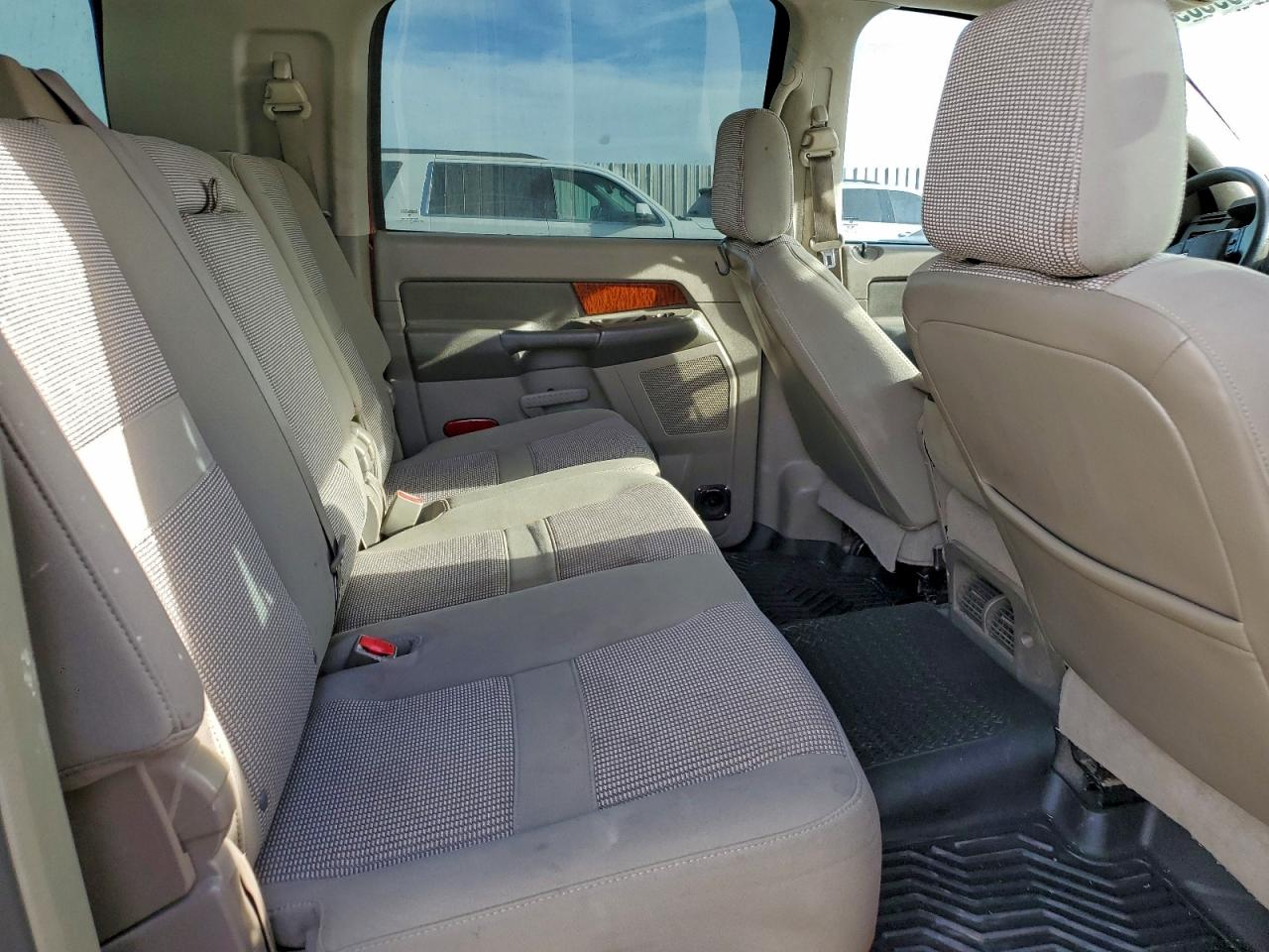 2006 Dodge All models VIN 3D7KR19D06G233672 photo 10
