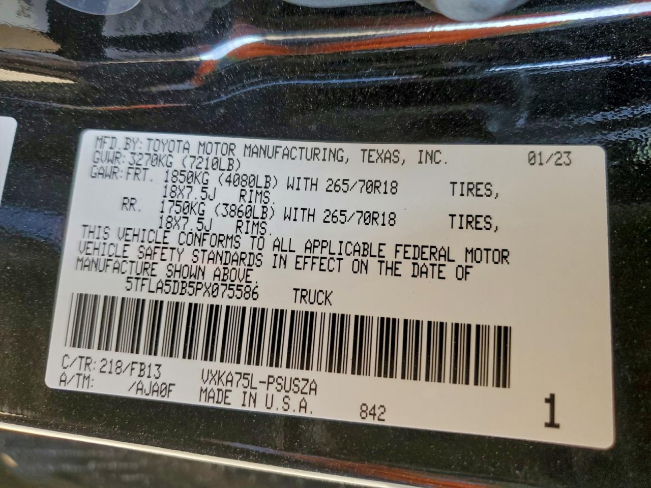 2023 Toyota Tundra VIN 5TFLA5DB5PX075586 photo 12