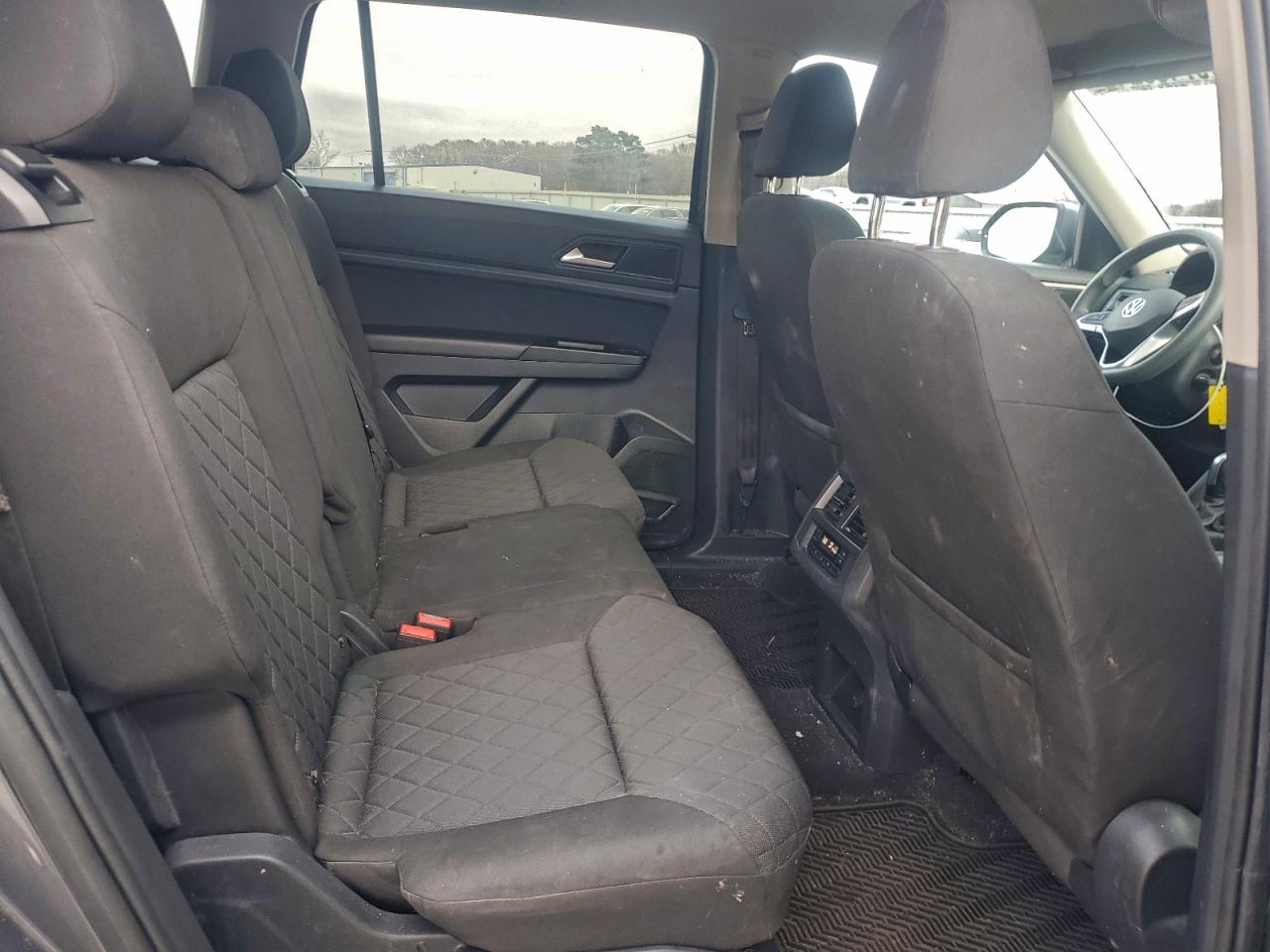 2021 Volkswagen Atlas VIN 1V2GP2CA2MC515935 photo 11