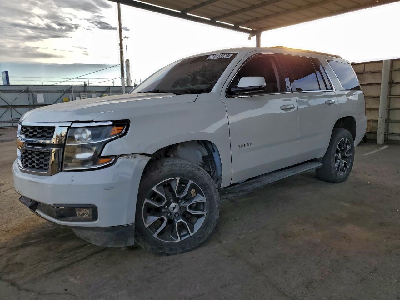 2020 Chevrolet Tahoe VIN 1GNSCBKC0LR182146 photo 1