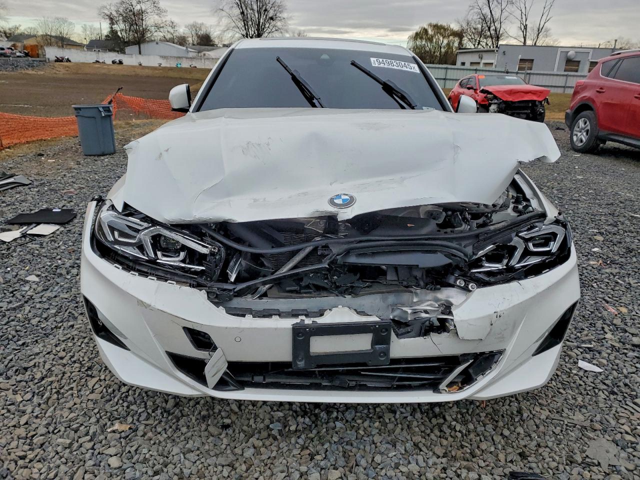 2024 BMW 3 series VIN 3MW89FF06R8E47869 photo 5