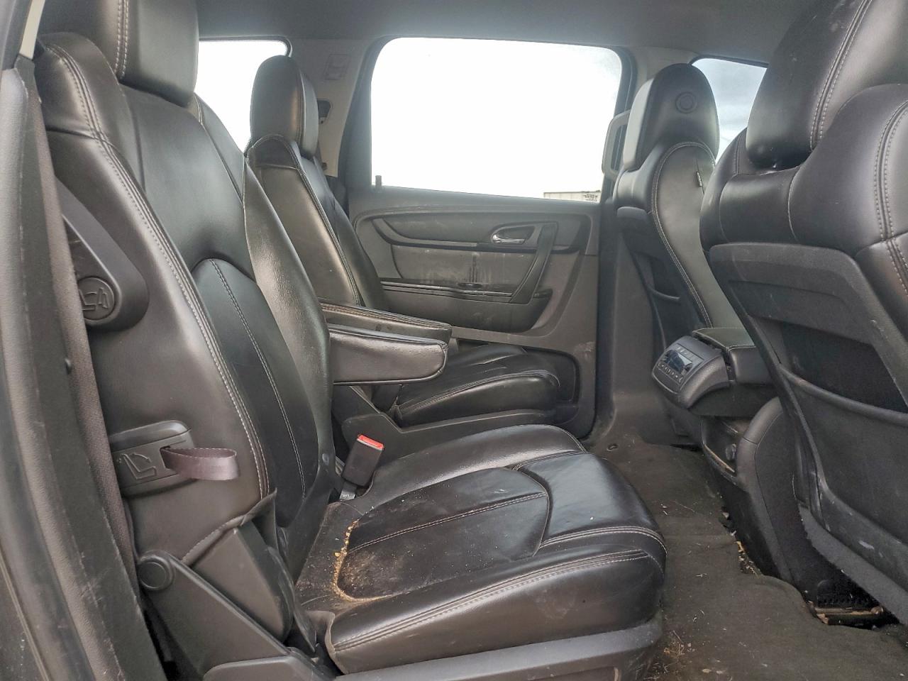 2013 Chev Traverse VIN 1GNKRJKD3DJ191358 photo 11