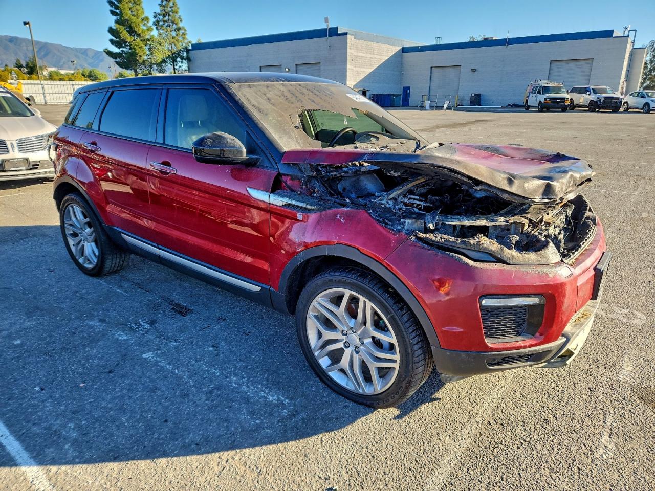 2018 LAND Rangerover VIN SALVR2RX7JH321326 photo 4