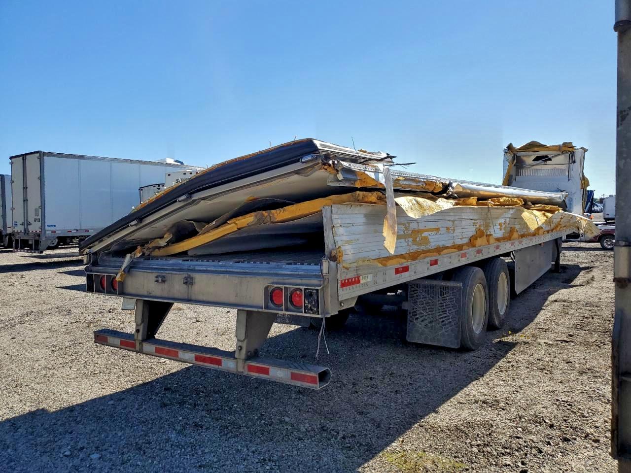 2025 UTILITY All models VIN 3UTVS2533S8449039 photo 4