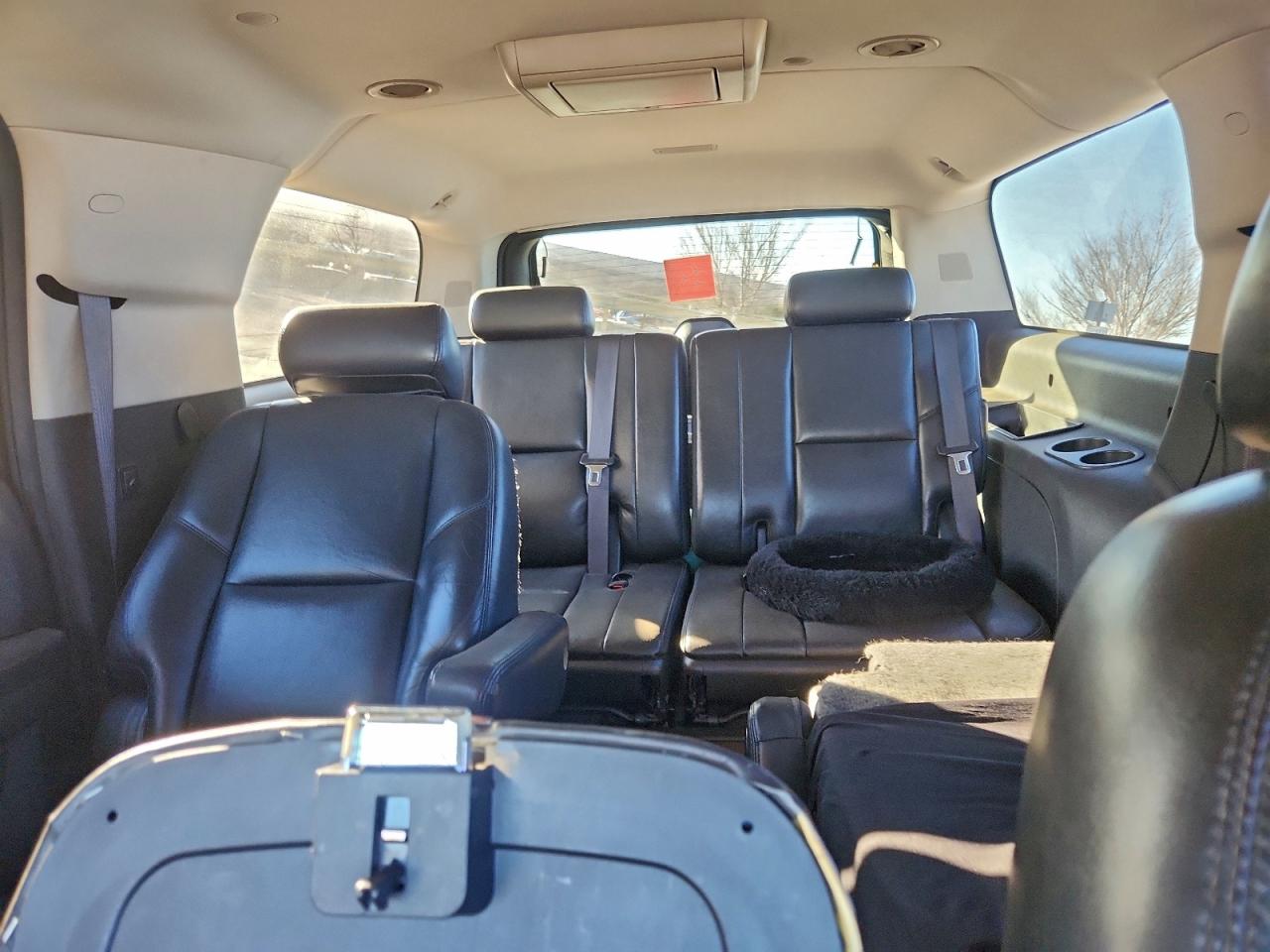 2010 Cadillac Escalade VIN 1GYUCJEF3AR249265 photo 10