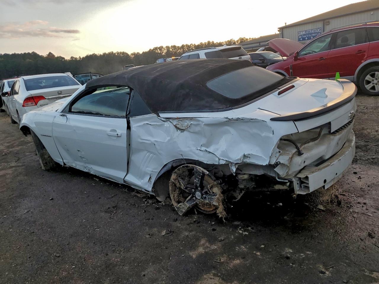 2012 Chevrolet Camaro VIN 2G1FB3D3XC9206987 photo 2