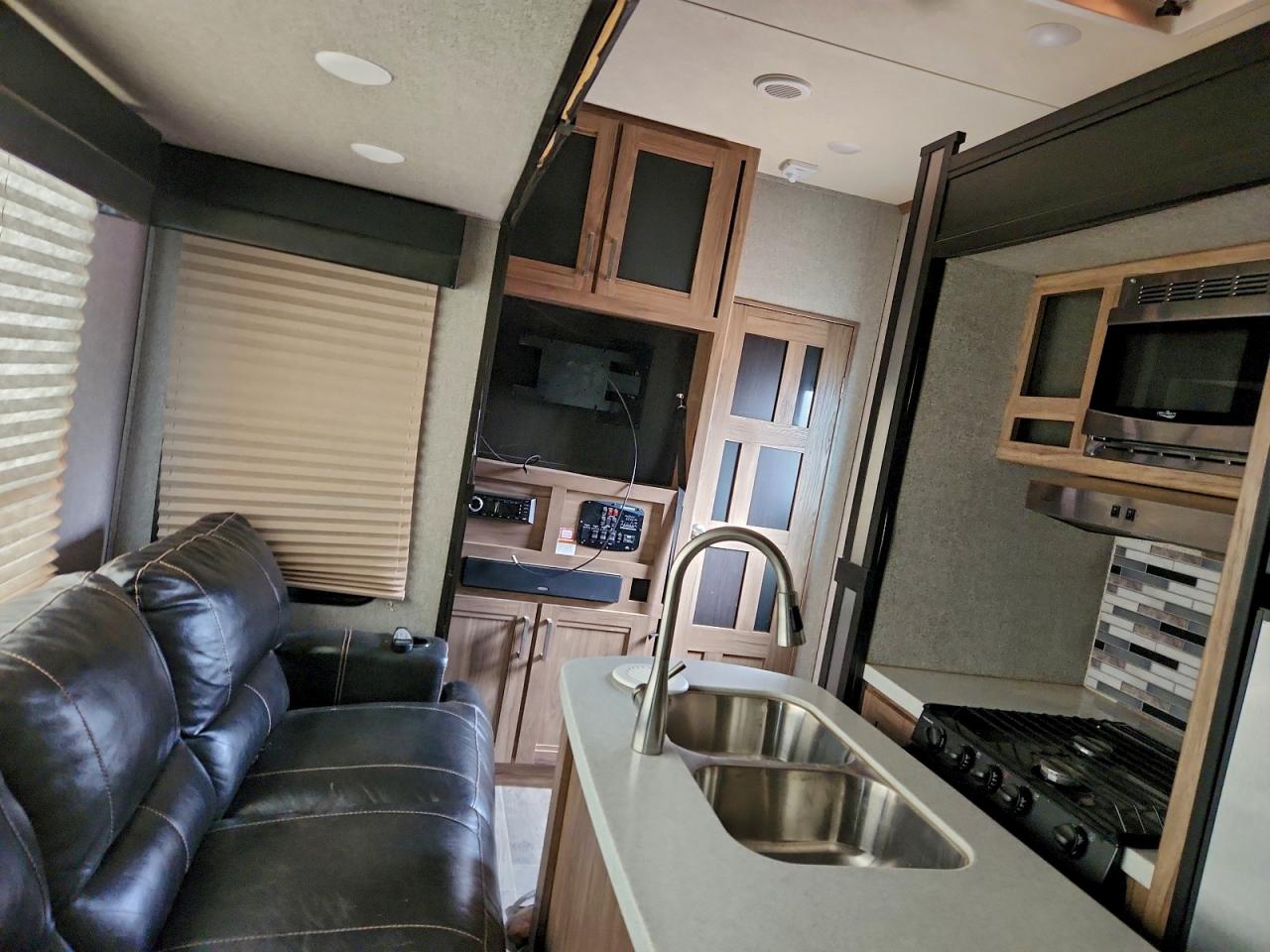 2018 KEYSTONE Unknown VIN 4YDT37022JZ996412 photo 6