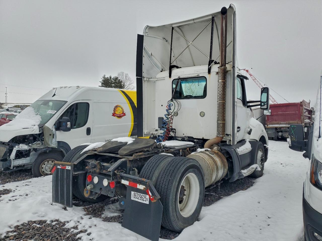 2016 KENWORTH All other VIN 1XKYA48X2GJ496713 photo 4