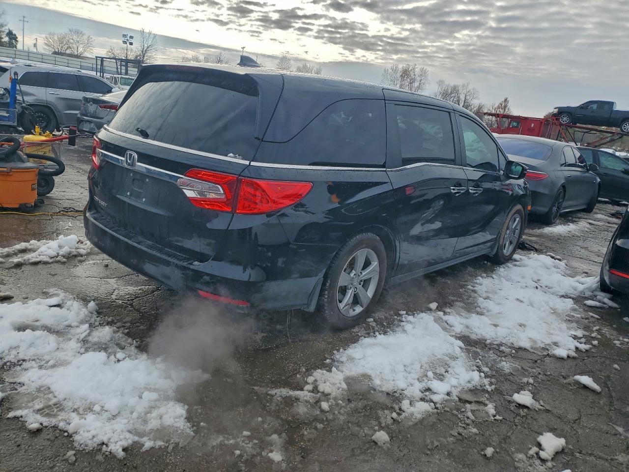 2020 Honda All models VIN 5FNRL6H74LB036007 photo 3