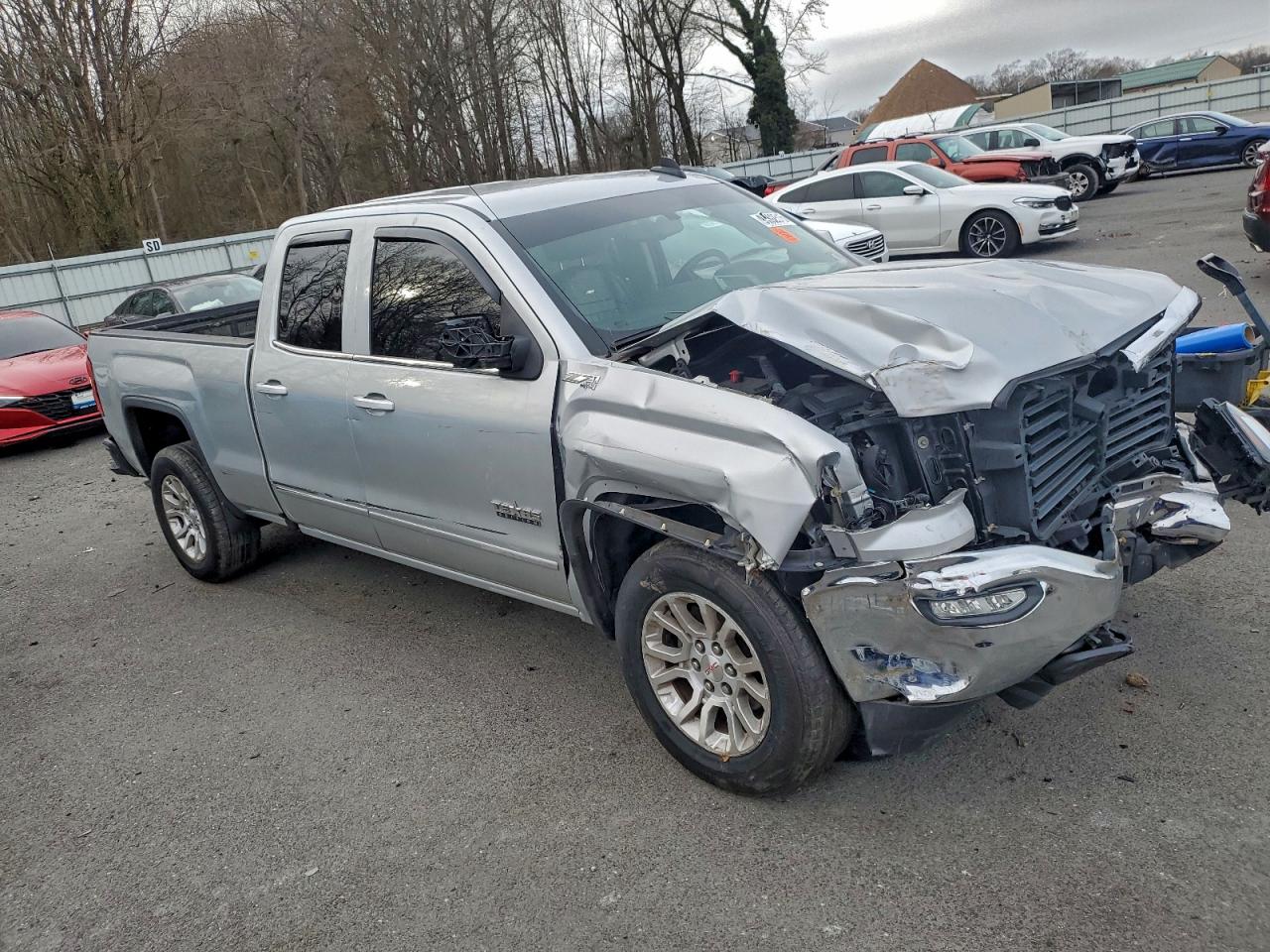 2017 GMC SIERRA VIN 1GTV2MEC2HZ399785 photo 4