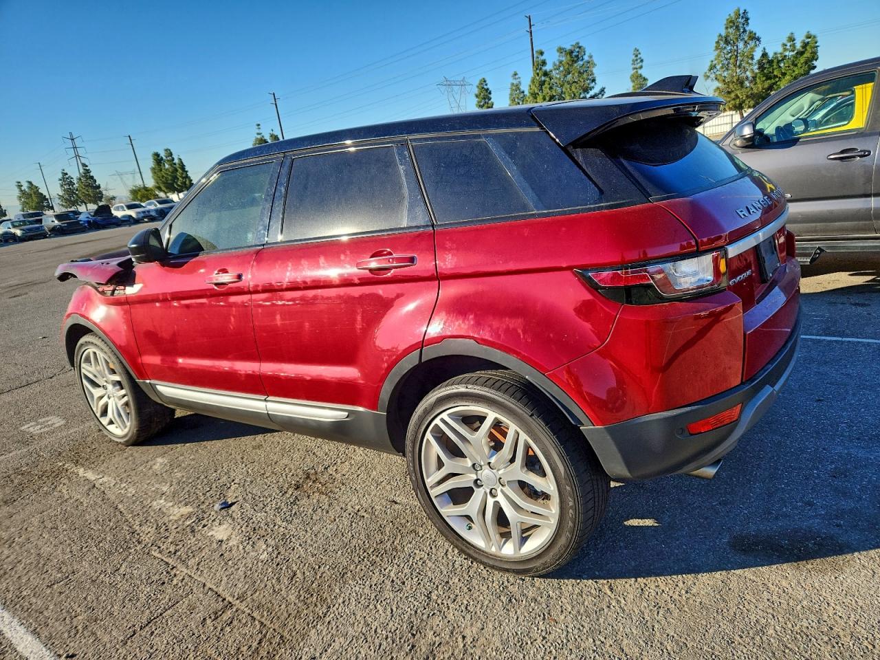 2018 LAND Rangerover VIN SALVR2RX7JH321326 photo 2