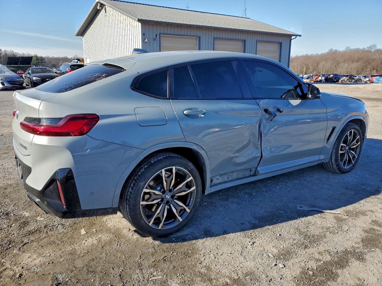 2022 BMW X4 VIN 5UX43DT09N9K11789 photo 3