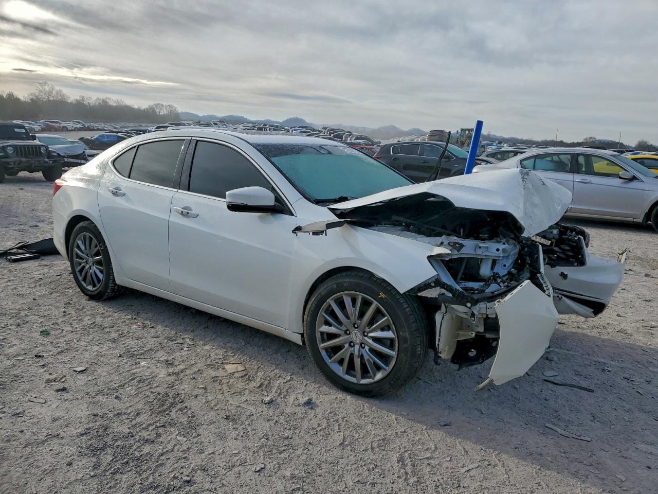 2018 Acura Tlx VIN 19UUB3F33JA002742 photo 4