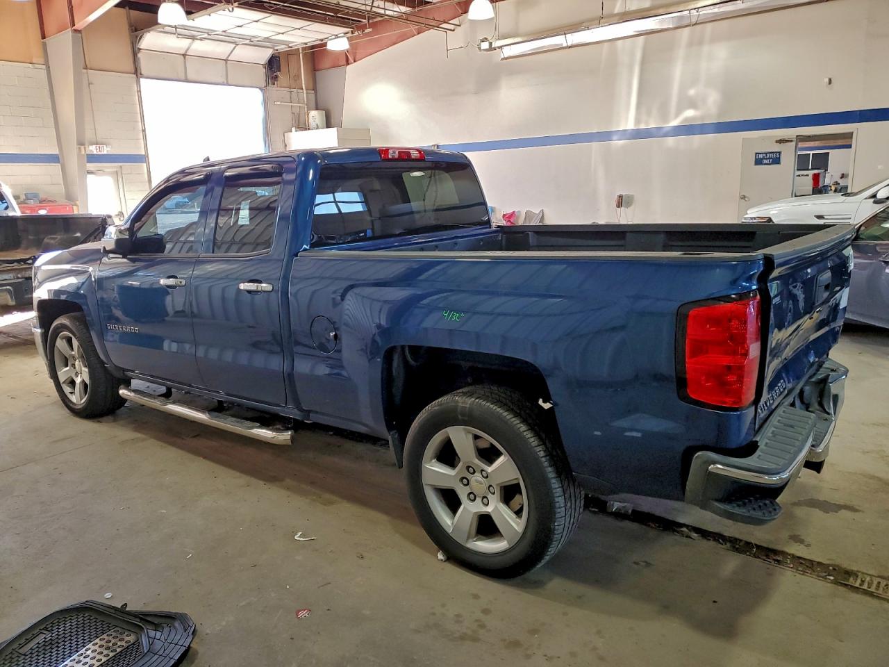 2015 Chevrolet All models VIN 1GCRCPEC8FZ349812 photo 2