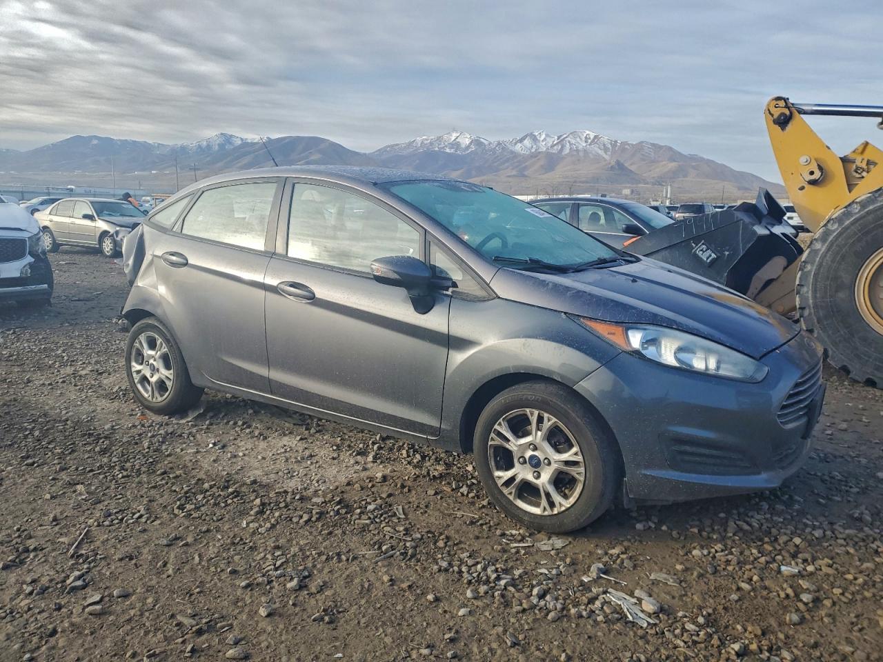 2014 Ford Fiesta VIN 3FADP4BJ6EM176717 photo 4