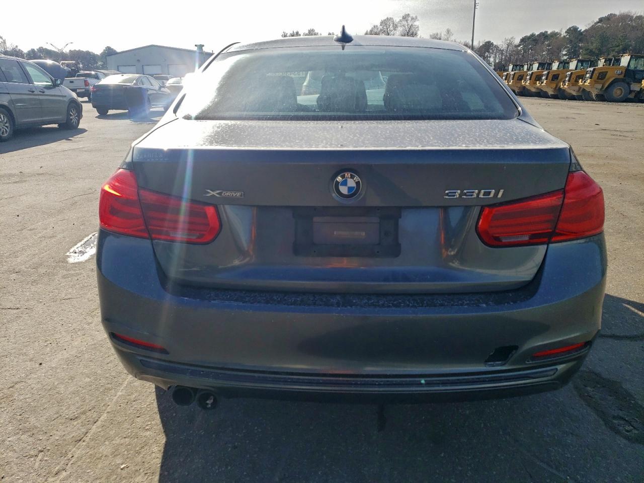 2017 BMW 3 series VIN WBA8D9G52HNU58423 photo 6