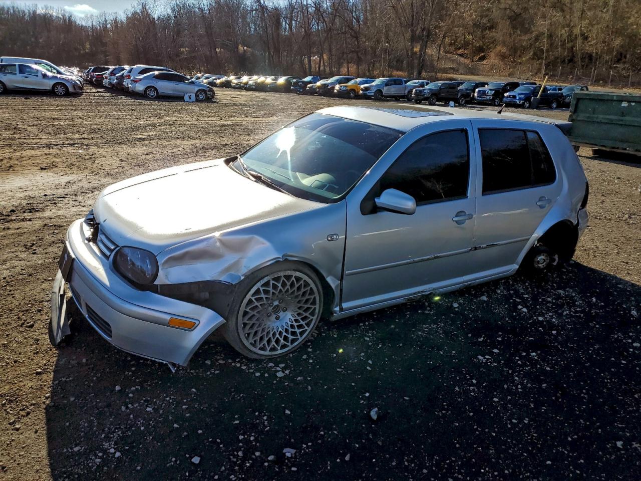 2001 Volkswagen Golf VIN 9BWGT61J114048123 photo 1