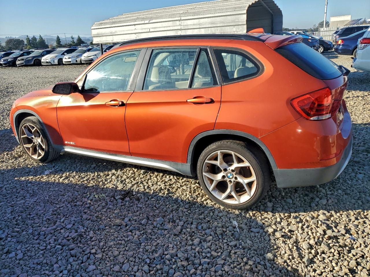 2013 BMW X1 VIN WBAVM1C54DVW42511 photo 2