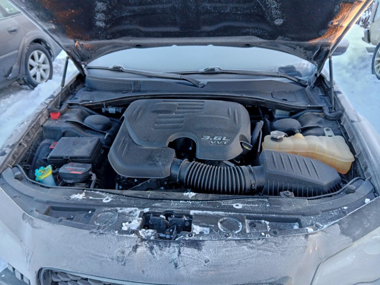 2020 Chrysler 300 VIN 2C3CCARGXLH169019 photo 11